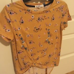 Yellow floral print tie-in-the-front t-shirt
